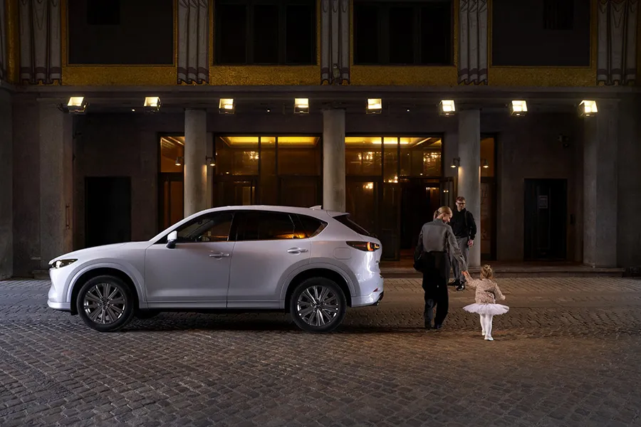 mazda-cx5-white-2024-900